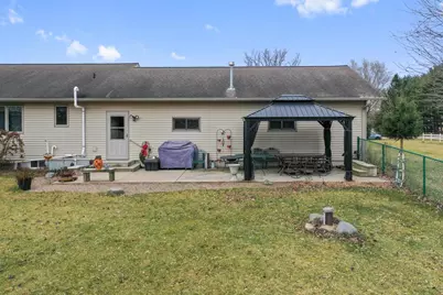 8144 South Chase Road, Pulaski, WI 54162 - Photo 28
