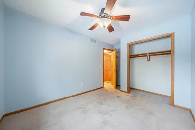 1431 Powers Street, Oshkosh, WI 54901 - Photo 10