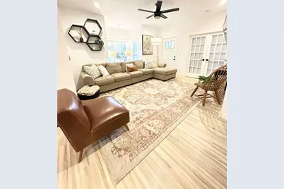 135 W Hickory Street, Seymour, WI 54165 - Photo 8