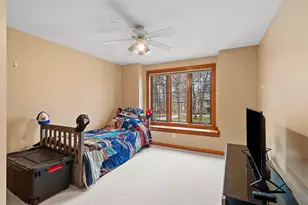 1789 Maidstone Cir, Green Bay, WI 54313 - Photo 40