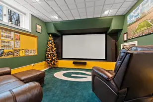 1789 Maidstone Cir, Green Bay, WI 54313 - Photo 52