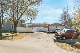 1338 Racine Rd, Menasha, WI 54952 - Photo 24