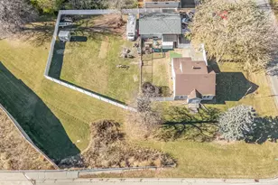 1338 Racine Rd, Menasha, WI 54952 - Photo 4