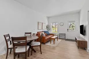 1360 American Dr, Neenah, WI 54956 - Photo 8