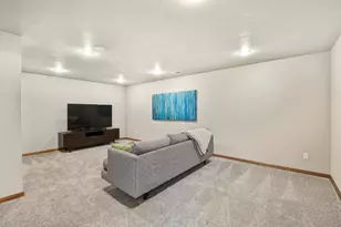 3090 Beth Dr, Green Bay, WI 54311 - Photo 32