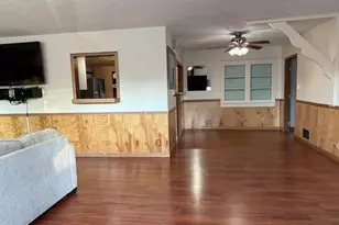 726 S Park Ave, Neenah, WI 54956 - Photo 4