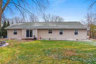 1410 Alcan Dr, Menasha, WI 54952 - Photo 40