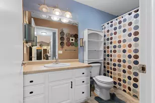 1410 Alcan Dr, Menasha, WI 54952 - Photo 20