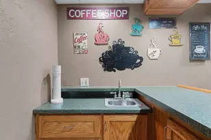 1410 Alcan Dr, Menasha, WI 54952 - Photo 32