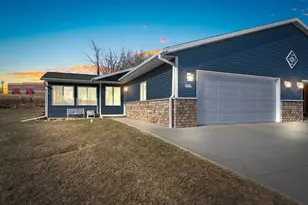 1625 Timber Trail, Shawano, WI 54166 - Photo 1