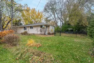 1126 S Park Ave, Neenah, WI 54956 - Photo 38