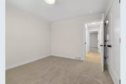 W5845 Roundstone Place, Menasha, WI 54952 - Photo 26