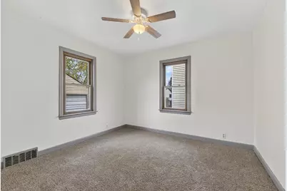 842 Martin Street, Menasha, WI 54952 - Photo 12