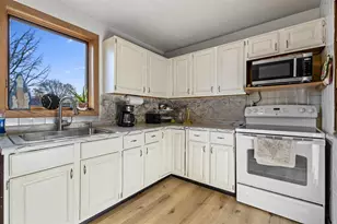 330 Mill St, Manawa, WI 54949 - Photo 4