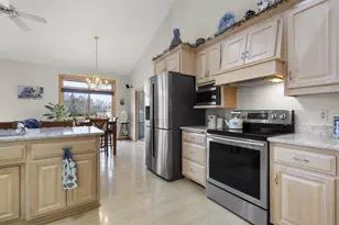 N4762 Bueno Vista Ct, Krakow, WI 54137 - Photo 14