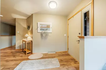 909 E Windfield Place #B, Appleton, WI 54911 - Photo 10