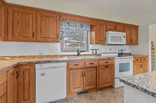 815 Sunset Ave, Algoma, WI 54201 - Photo 18