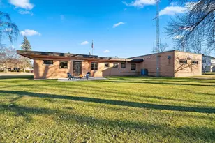 421 S St Augustine St, Pulaski, WI 54162 - Photo 60