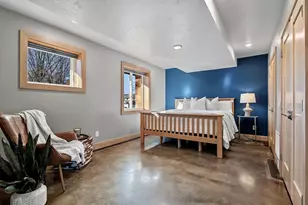 421 S St Augustine St, Pulaski, WI 54162 - Photo 28