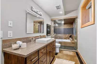 421 S St Augustine Street, Pulaski, WI 54162 - Photo 30