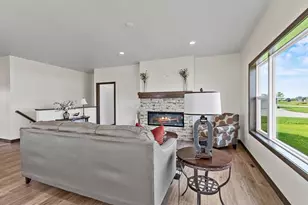 733 Tambour Ct, De Pere, WI 54115 - Photo 30