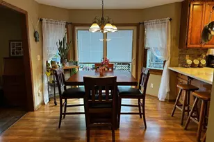 611 Marcks Ct, Luxemburg, WI 54217 - Photo 8