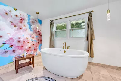 1014 Laverne Drive, Green Bay, WI 54311 - Photo 4