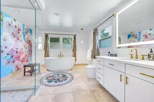 1014 Laverne Dr, Green Bay, WI 54311 - Photo 2