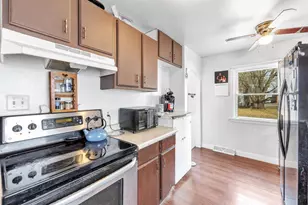 1209 Weise St, Green Bay, WI 54302 - Photo 6