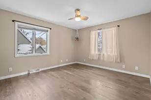 1555 Villa Park Dr, Oshkosh, WI 54904 - Photo 28