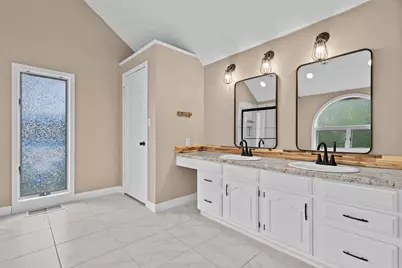 1555 Villa Park Drive, Oshkosh, WI 54904 - Photo 26