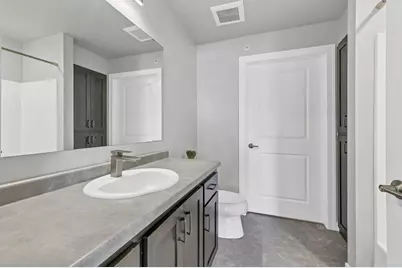 400 Donald Driver Way #4, Green Bay, WI 54303 - Photo 30