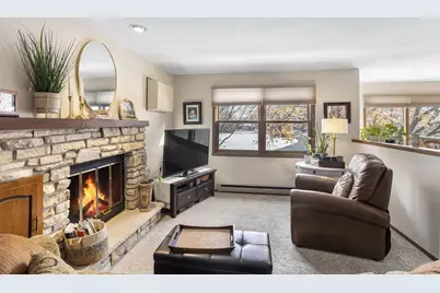 1160 Brittany Court #93, Neenah, WI 54956 - Photo 2