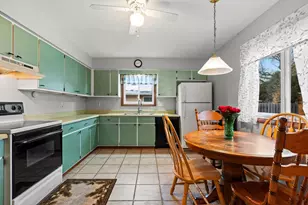 1520 W 9th Ave, Oshkosh, WI 54902 - Photo 10