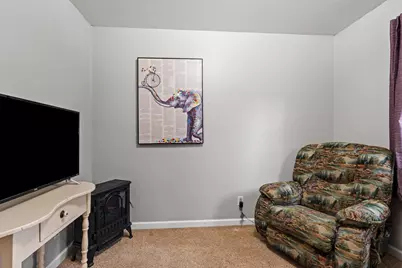 1520 W 9th Avenue, Oshkosh, WI 54902 - Photo 18