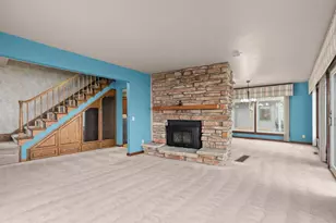 W7199 Firelane 2 Ln, Menasha, WI 54942 - Photo 10