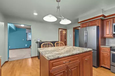 W7199 Firelane 2 Lane, Menasha, WI 54942 - Photo 6