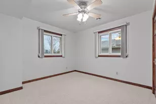 W7199 Firelane 2 Ln, Menasha, WI 54942 - Photo 20