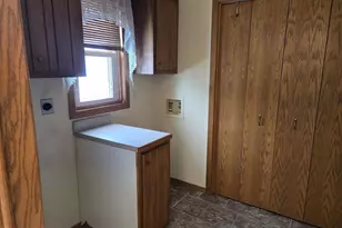 4524 Bleser Ct, Manitowoc, WI 54220 - Photo 30