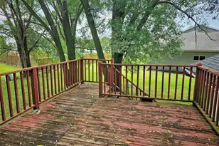 336 Wintergreen Dr, Omro, WI 54963 - Photo 28