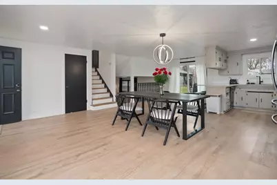 2607 Vicki Lane, Green Bay, WI 54311 - Photo 6