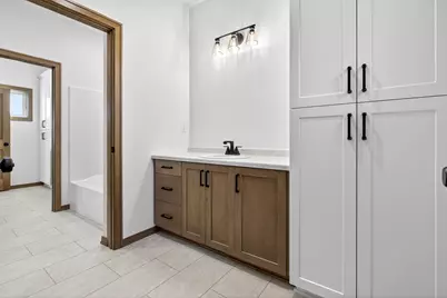 758 Royal Saint Pats Drive, Wrightstown, WI 54180 - Photo 38