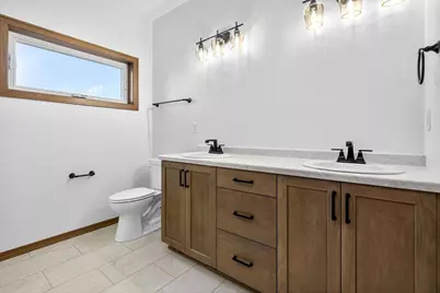 758 Royal Saint Pats Drive, Wrightstown, WI 54180 - Photo 10