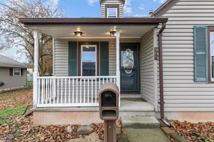 901 9th St, Menasha, WI 54952 - Photo 2