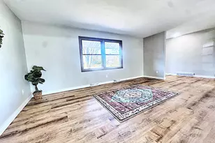 708 Miller Ln Ct, Kaukauna, WI 54130 - Photo 4