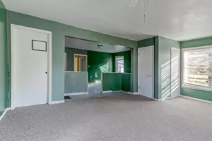 224 E Scott St, Omro, WI 54963 - Photo 18