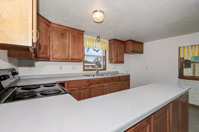 224 E Scott Street, Omro, WI 54963 - Photo 8