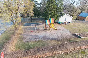 224 E Scott St, Omro, WI 54963 - Photo 24