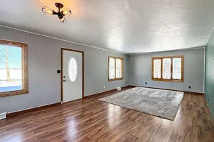 W10349 Valley View Rd, Shawano, WI 54166 - Photo 8