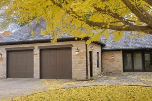 1101 S Monroe Ave, Green Bay, WI 54301 - Photo 2